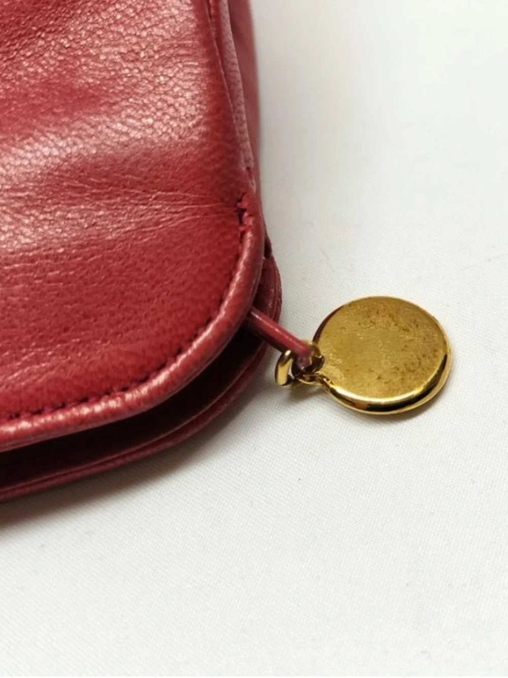 CHANEL Vintage Red Lambskin CC Logo Cosmetic Pouch 1991-94 Authentic
